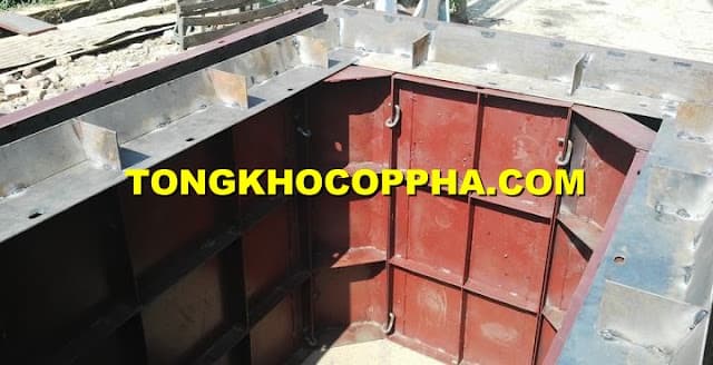 HÌNH ẢNH CỐP PHA CỐNG HỘP BÀN GIAO CHO KHÁCH HÀNG