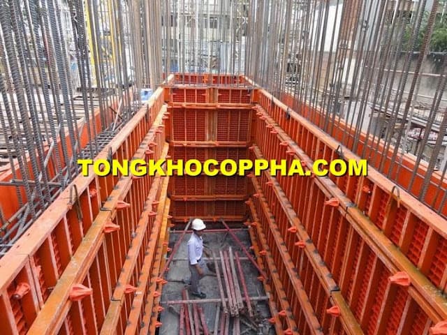 CỐP PHA TƯỜNG