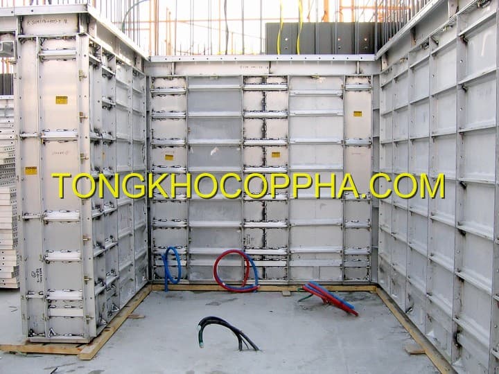 THIẾT KẾ GHÉP CỐP PHA NHÔM