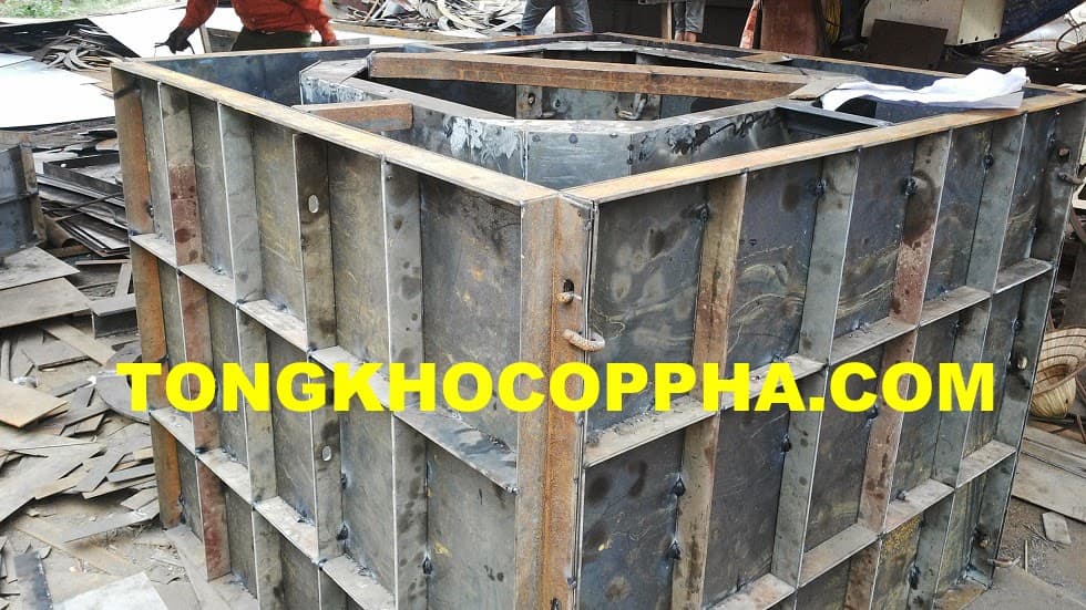 THÀNH PHẦN THIẾT KẾ VÁN KHUÔN